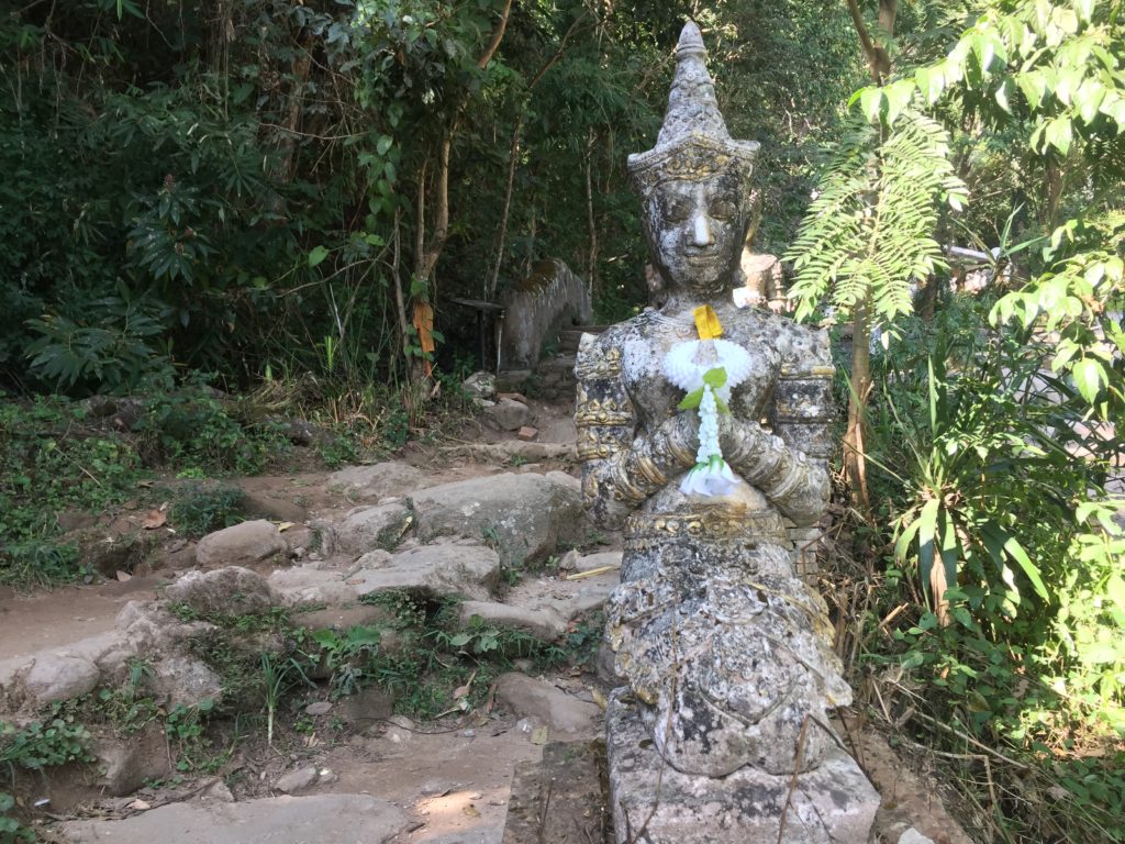 Hike to Wat Pha Lat