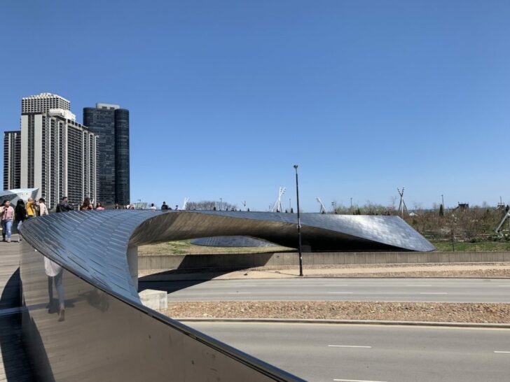 guide-to-chicagos-millennium-park-bp-bridge-1-1024x768 - Lattes and Runways