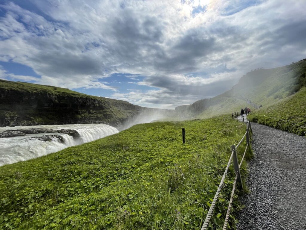 tour island gullfoss