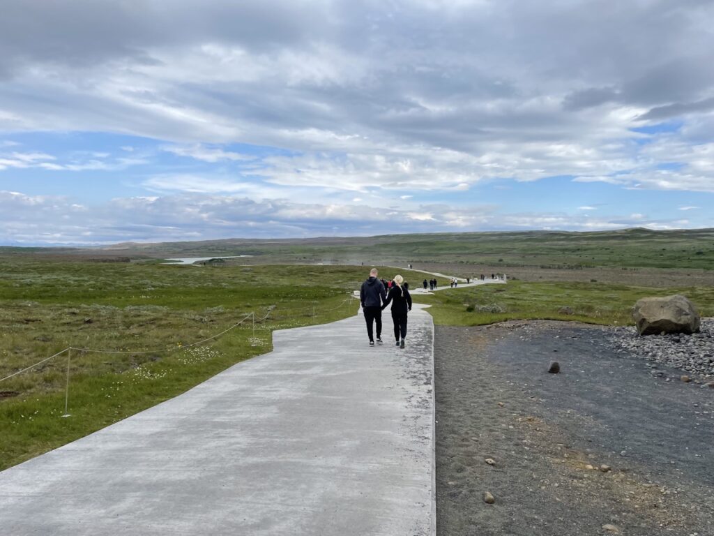 tour island gullfoss