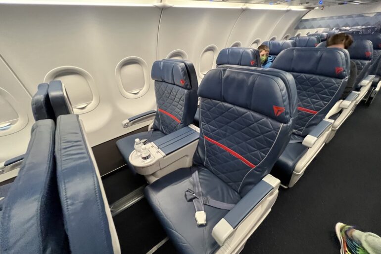 Delta First Class Review - Domestic