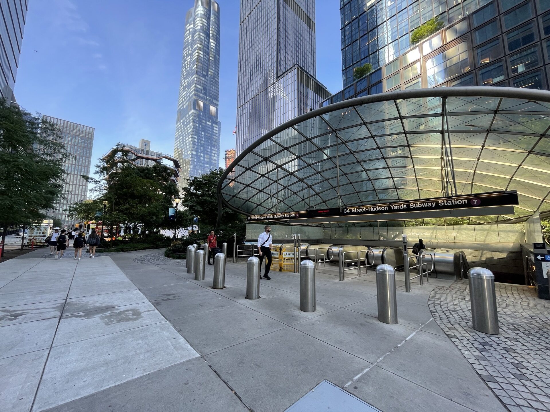 A photo of the entrance to 34th Street-Hudson Yards Station