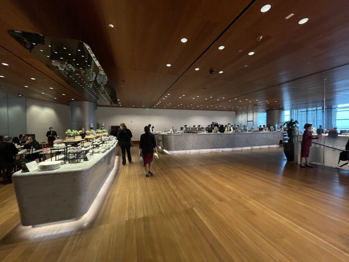 Dohalounge3 Lattes and Runways