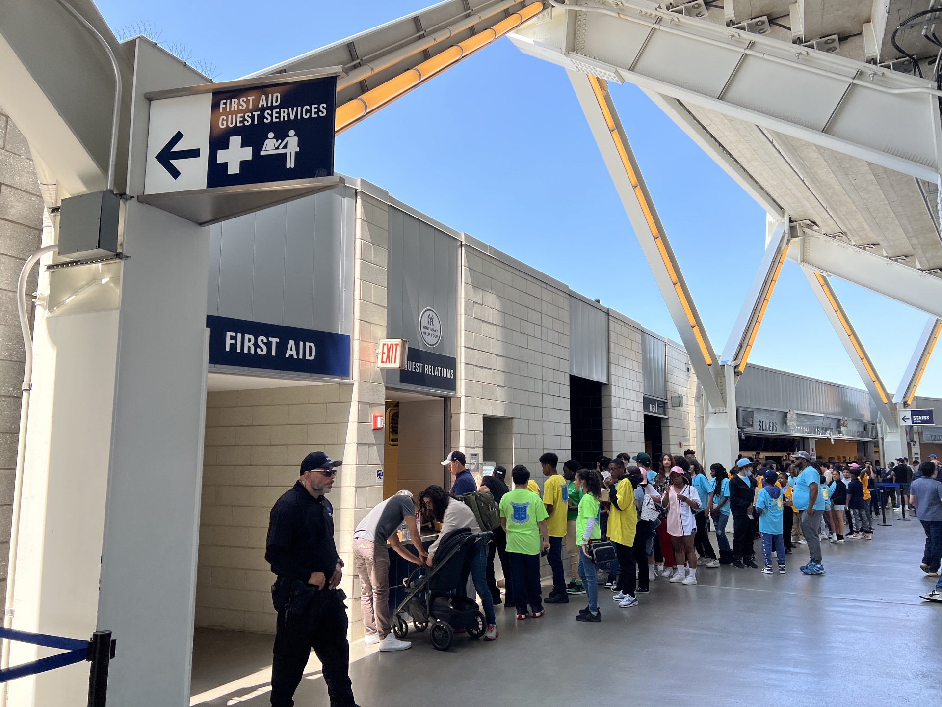 Services-YankeeStadium - Lattes And Runways