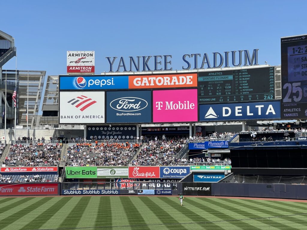 Yankee Stadium in New York - Home to the New York Yankees – Go Guides